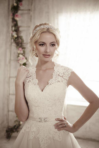 Felicity Rose: FR19039