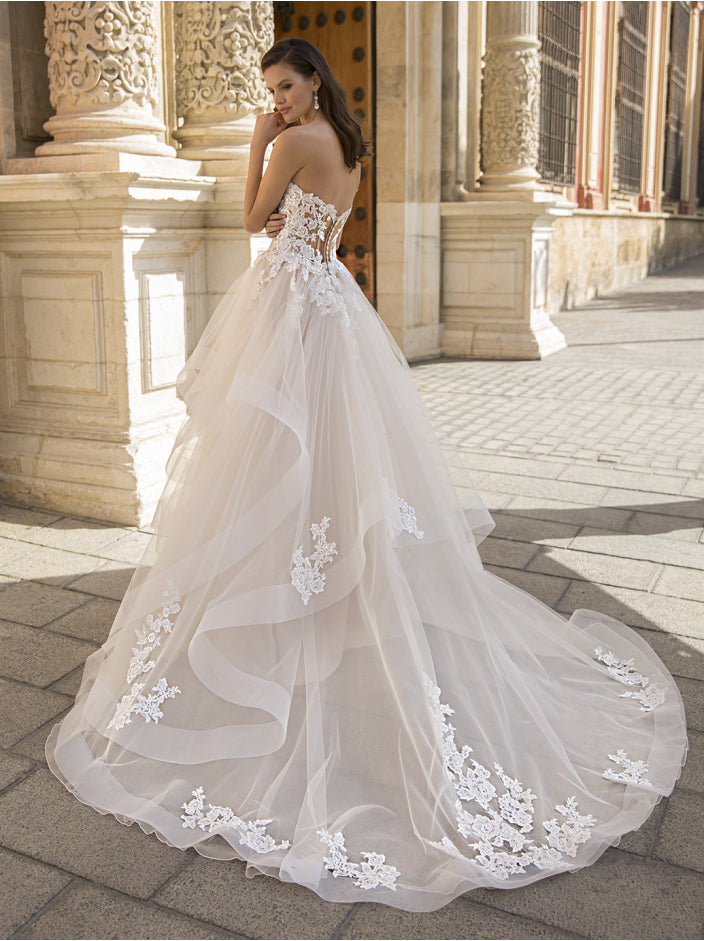 Etoile dress hotsell