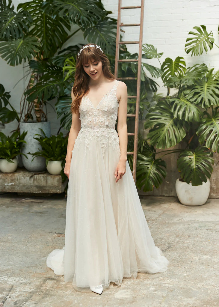 Pure 2025 bridal dresses